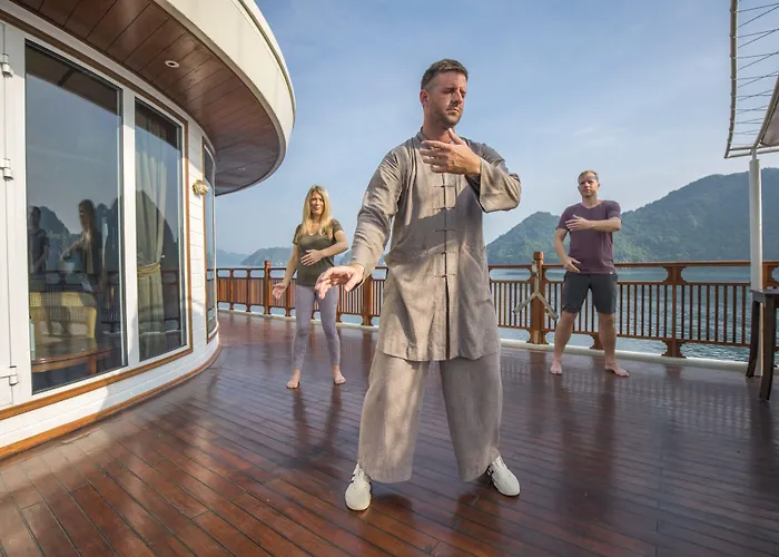 Heritage Line Ylang Cruise - Bay & Lan Ha Bay  5*