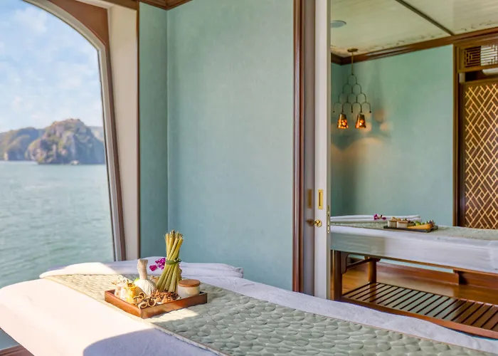 Heritage Line Ylang Cruise - Bay & Lan Ha Bay