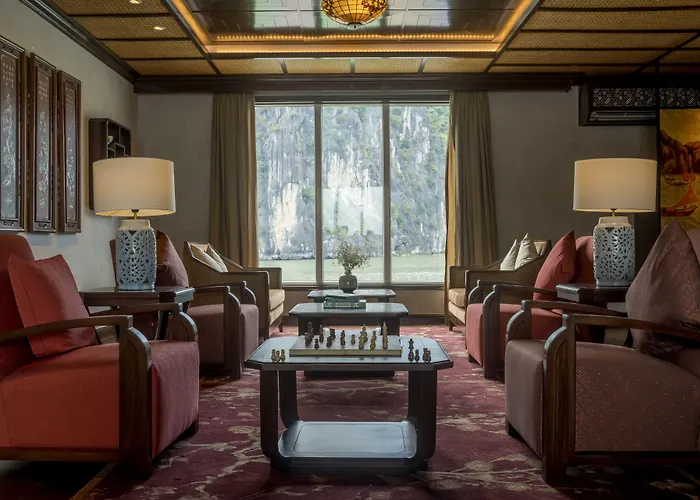 Heritage Line Ylang Cruise - Bay & Lan Ha Bay 5* Ha Long
