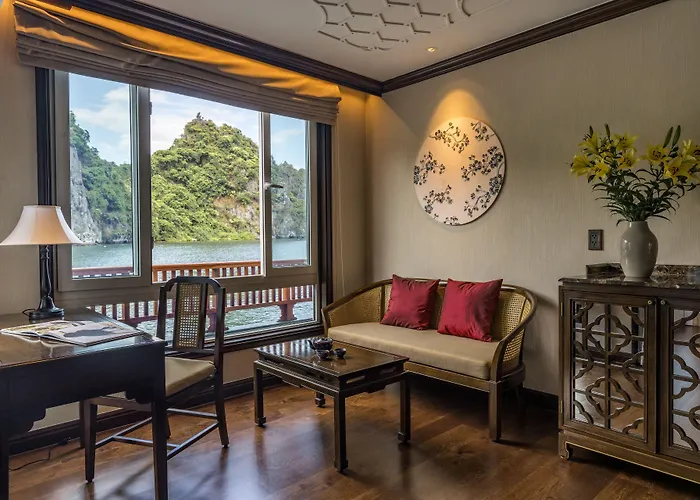 Heritage Line Ylang Cruise - Bay & Lan Ha Bay 