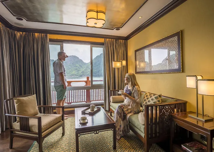  Heritage Line Ylang Cruise - Bay & Lan Ha Bay 5*