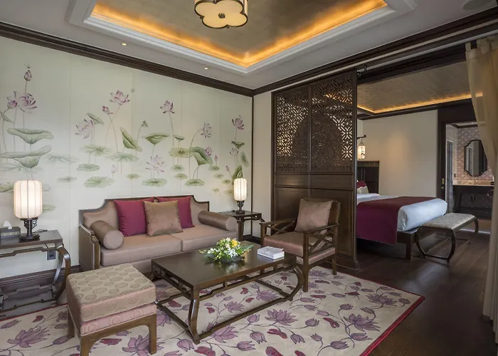 Heritage Line Ylang Cruise - Bay & Lan Ha Bay 5*