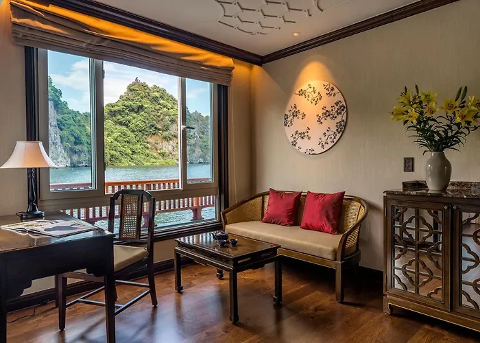 Heritage Line Ylang Cruise - Bay & Lan Ha Bay