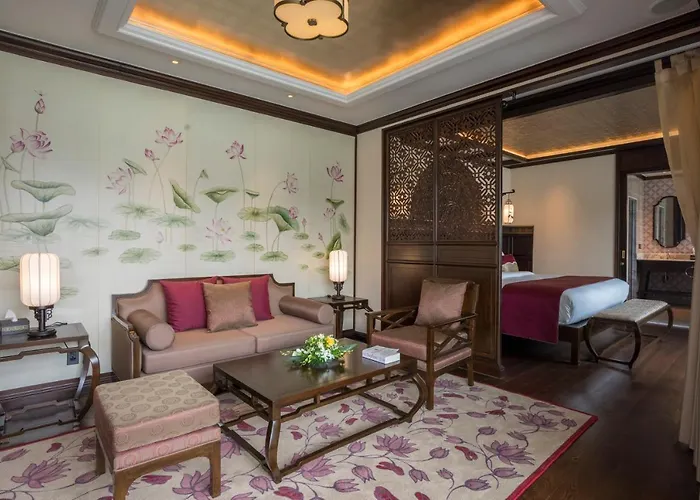 Heritage Line Ylang Cruise - Bay & Lan Ha Bay 