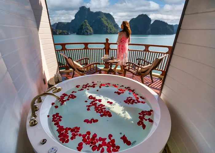  Heritage Line Ylang Cruise - Bay & Lan Ha Bay