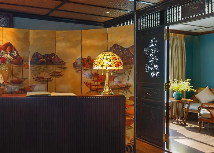 Heritage Line Ylang Cruise - Bay & Lan Ha Bay